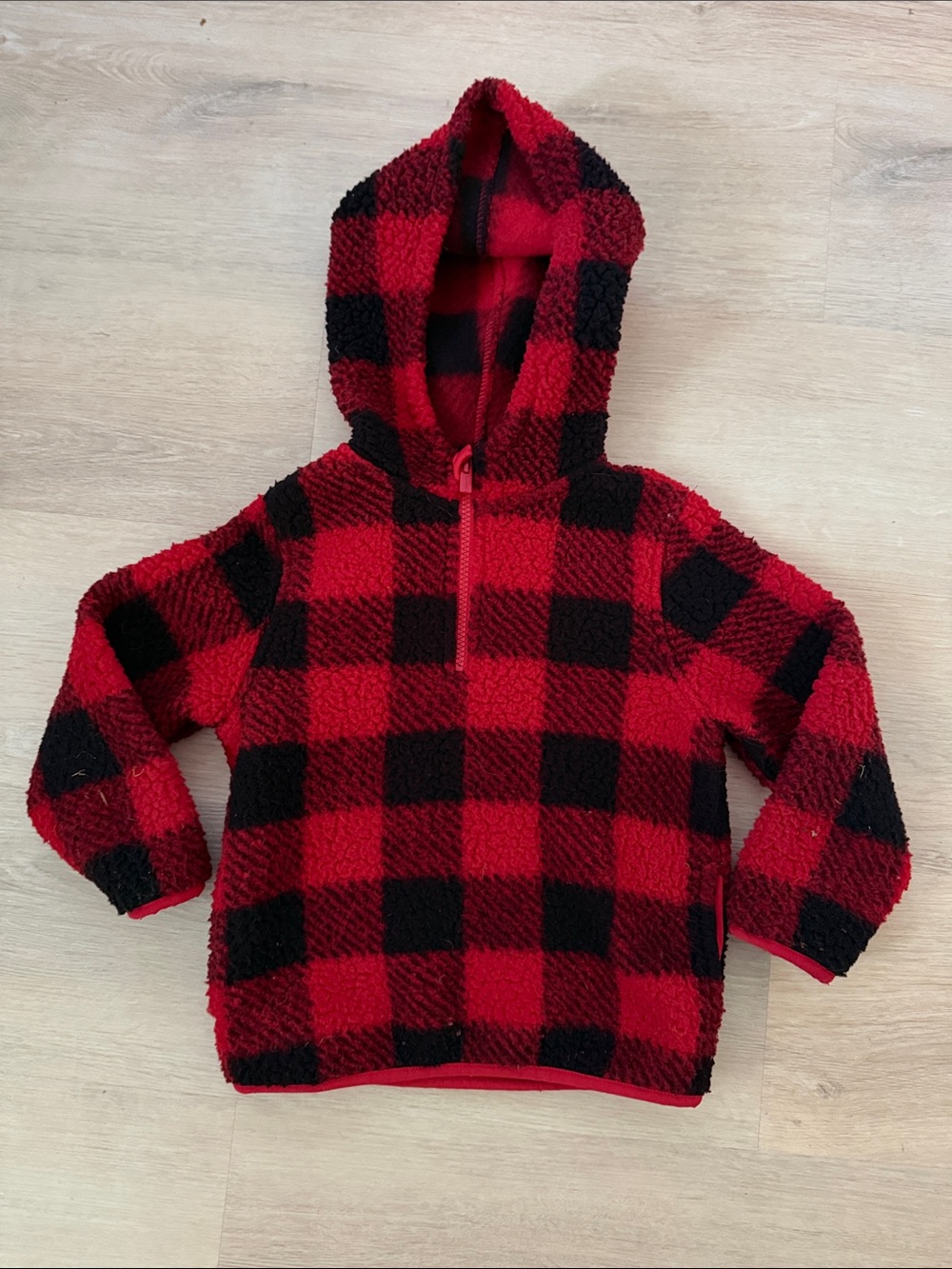 Red & Black Buffalo Plaid Hooded Fleece Pullover